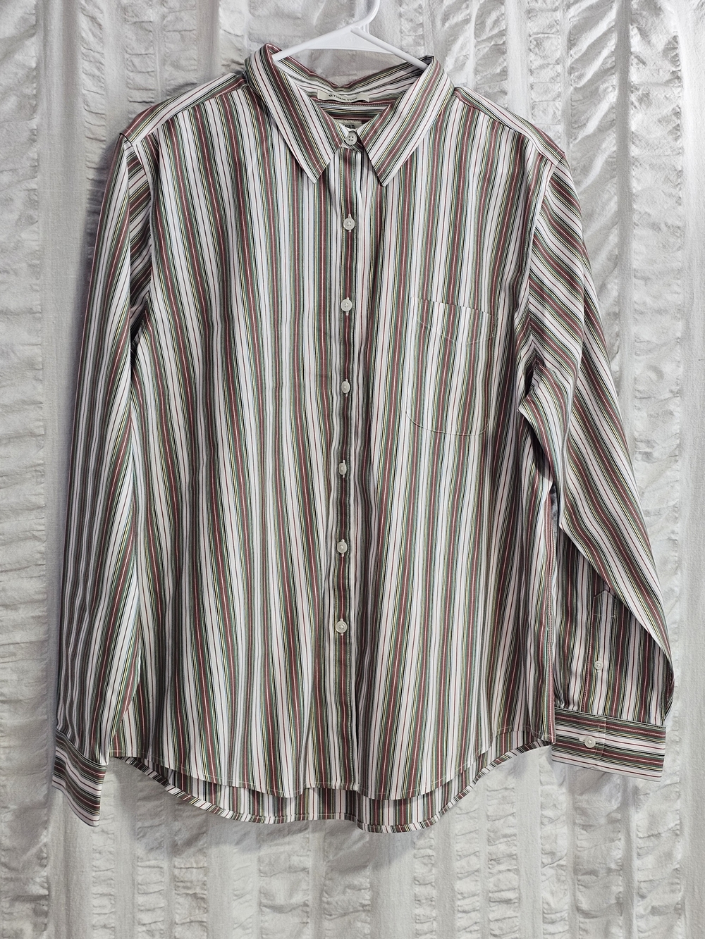 L.L.Bean Wrinkle Free Women's Button-up Shirt Colorful Striped Pattern XL Petite